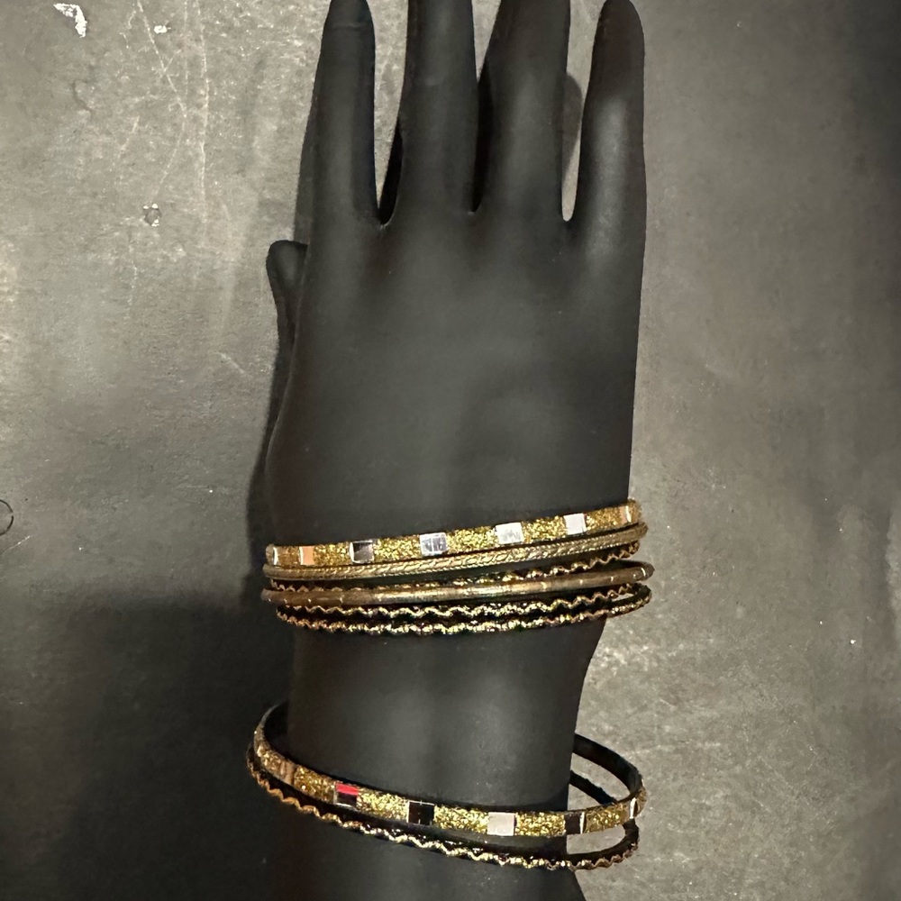 Elegant Gold and Black Bracelet Set